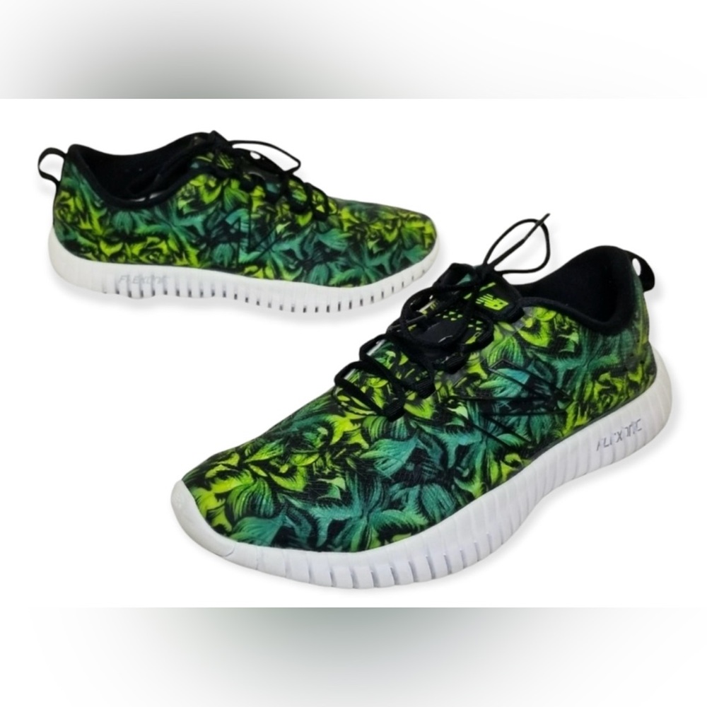 New Balance flexonic light weight green foliage women’s shoe size 11